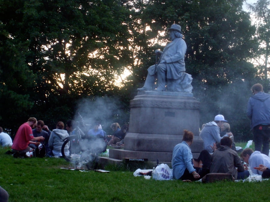 Midsummer's Night in St. Hanshaugen Park Midsummer's Night in St. Hanshaugen Park