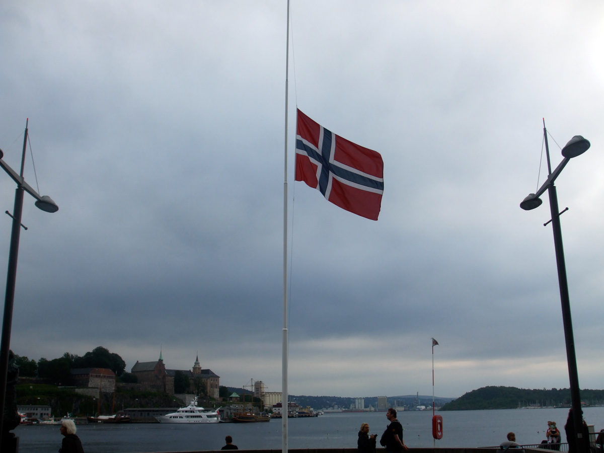 Norwegian flags at Aker Brygge were flying at half-mast