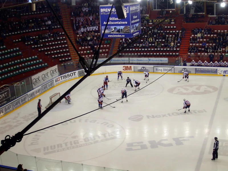 Vålerenga Hockey v Lørenskog