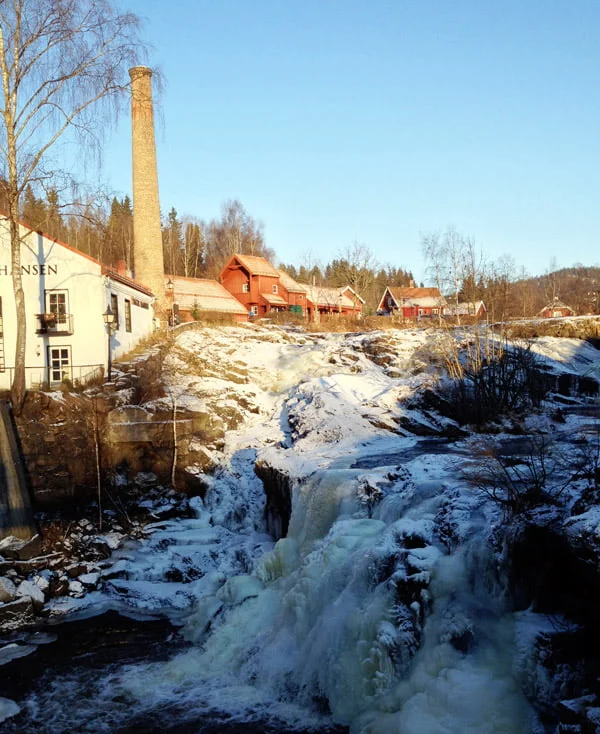 Frozen River Lomma
