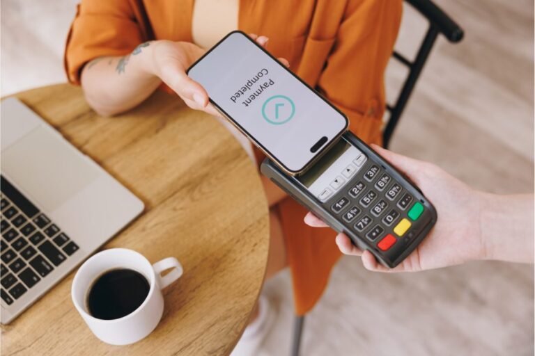 Making a mobile payment in Norway.