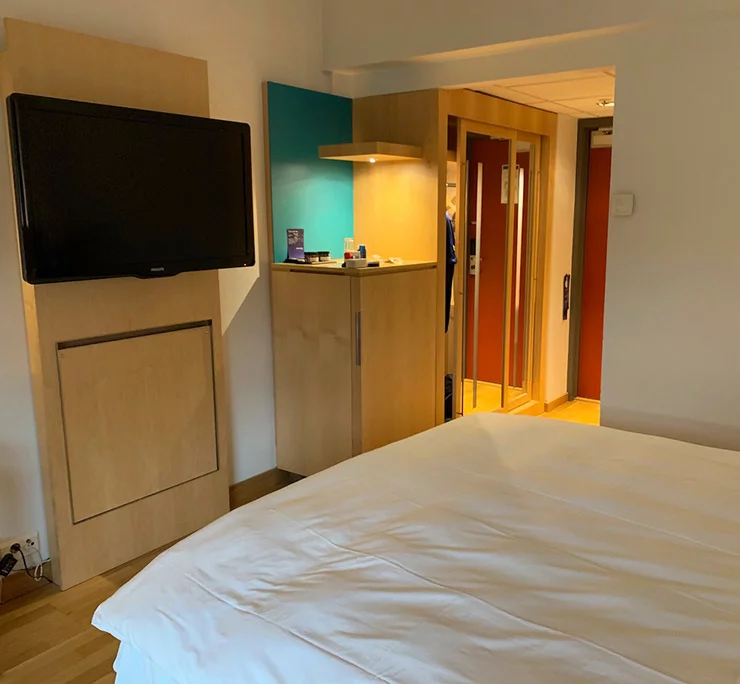 The guest room at the Radisson Blu Royal Bergen Hotel