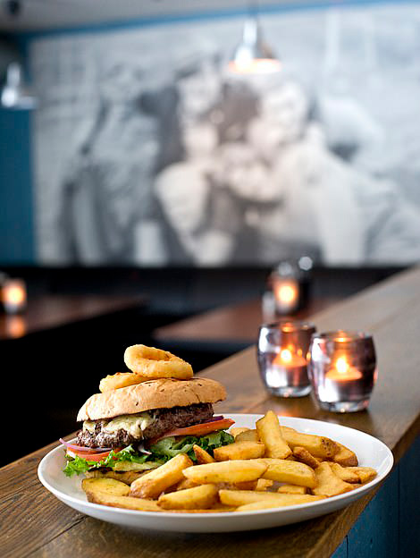 Burger dish at Svalbar, Longyearbyen