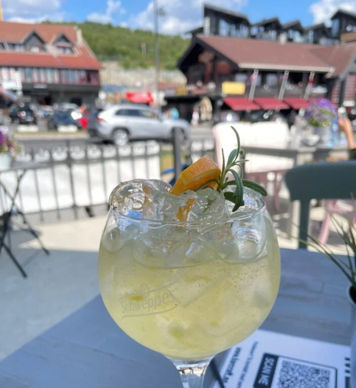 A bar in Beitostølen, Norway