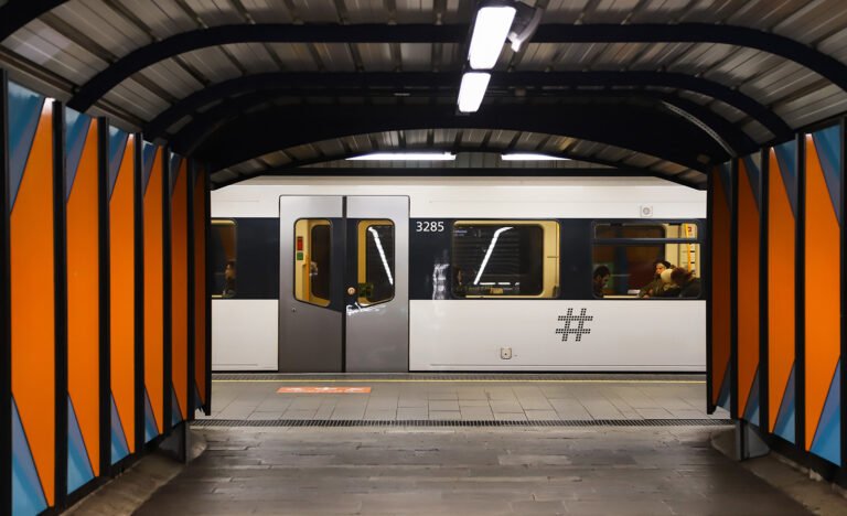 Stortinget station on the Oslo T-Bane metro system. Photo: Michael715 / Shutterstock.com.