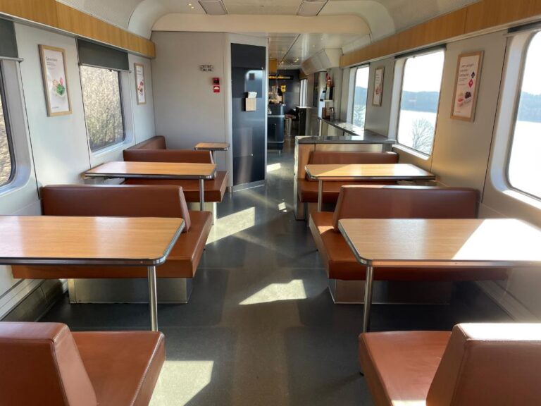 Dining car on an SJ train in Norway. Photo: David Nikel.