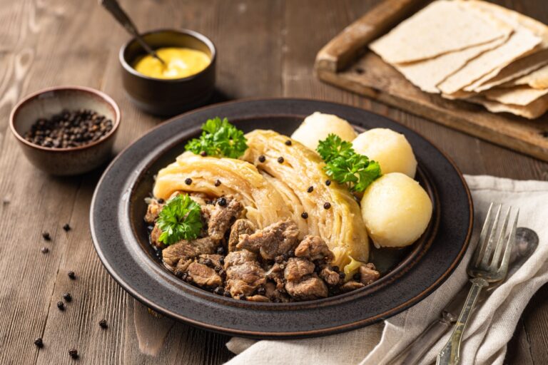 Fårikål national dish in Norway.