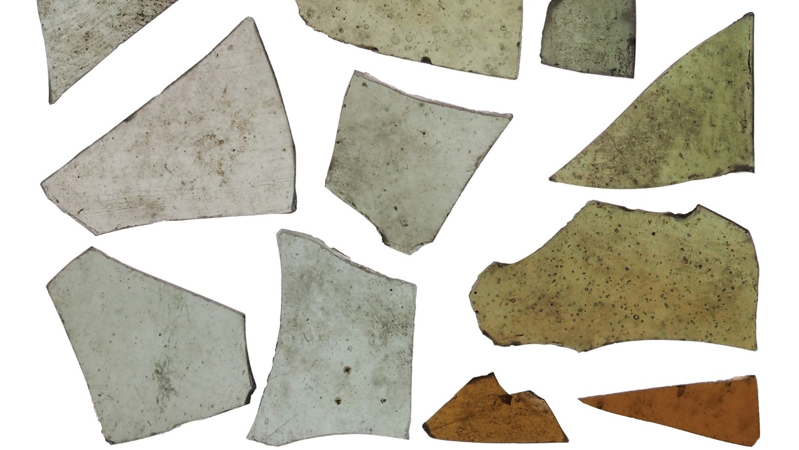 Window Glass found in Haithabu in Schleswig. Photo: National Museum of Denmark.