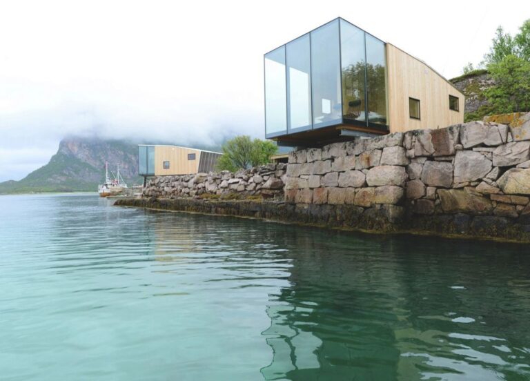 Manshausen Island Resort / Stinessen Arkitektur. Image: Siggen Stinessen.