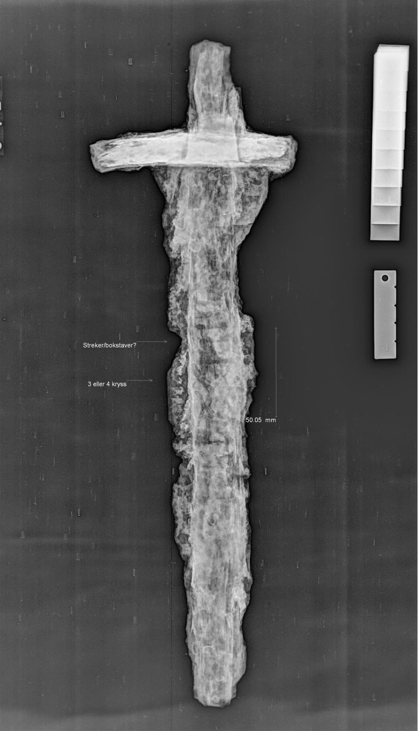 X-ray image of the sword found in Suldal. Photo: Archaeological Museum, University of Stavanger.