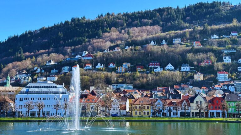 The lake at the heart of Bergen. Photo: David Nikel.