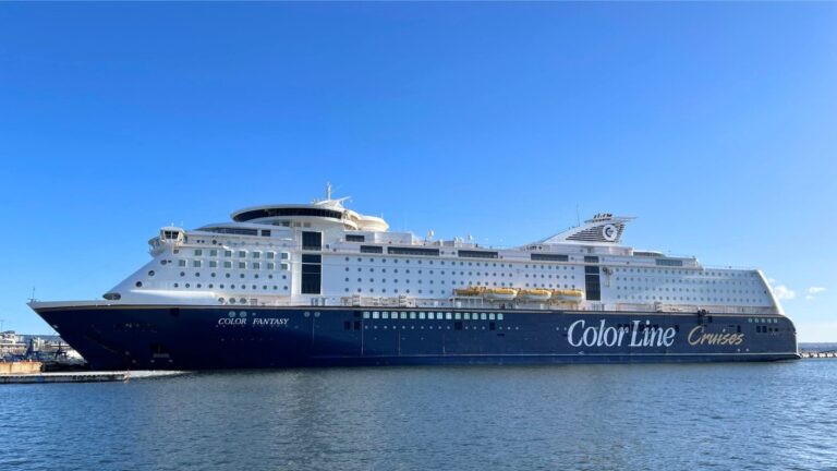 Color Fantasy cruise ferry docked in Oslo. Photo: Malte Florian Klein / Shutterstock.com.