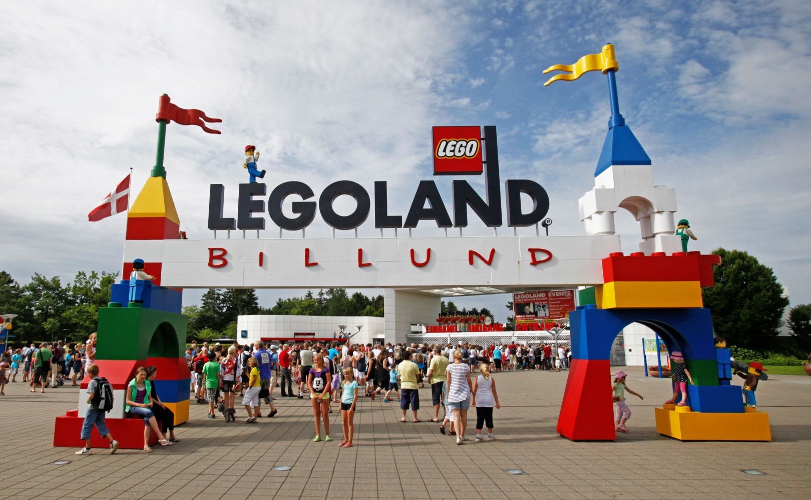 Entrance of Legoland in Billund, Denmark. Photo: Jeppe Gustafsson / Shutterstock.com.