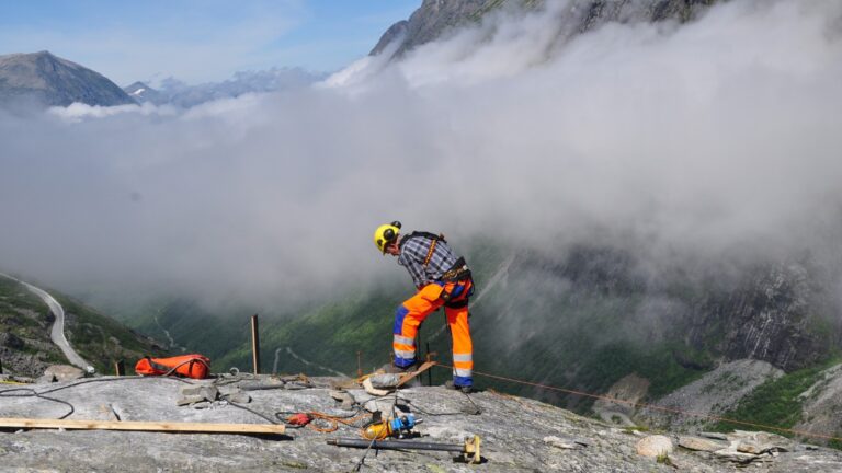 Engineering work in the Norwegian mountains.