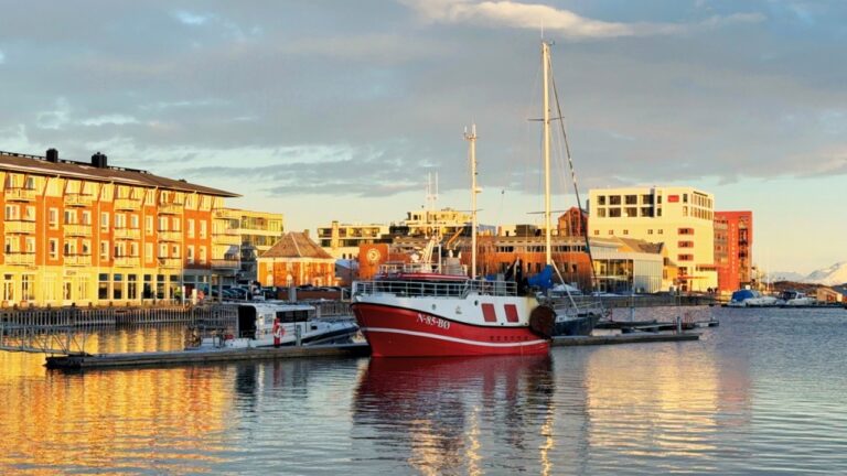 Harstad harbour walk. Photo: David Nikel.